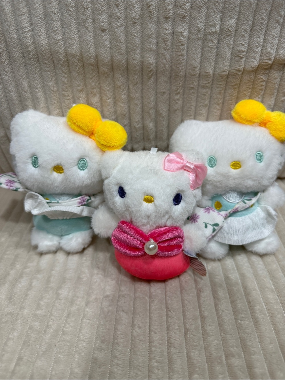Set of Three (3) White Plush Hello Kitty Plush. New. Not used.